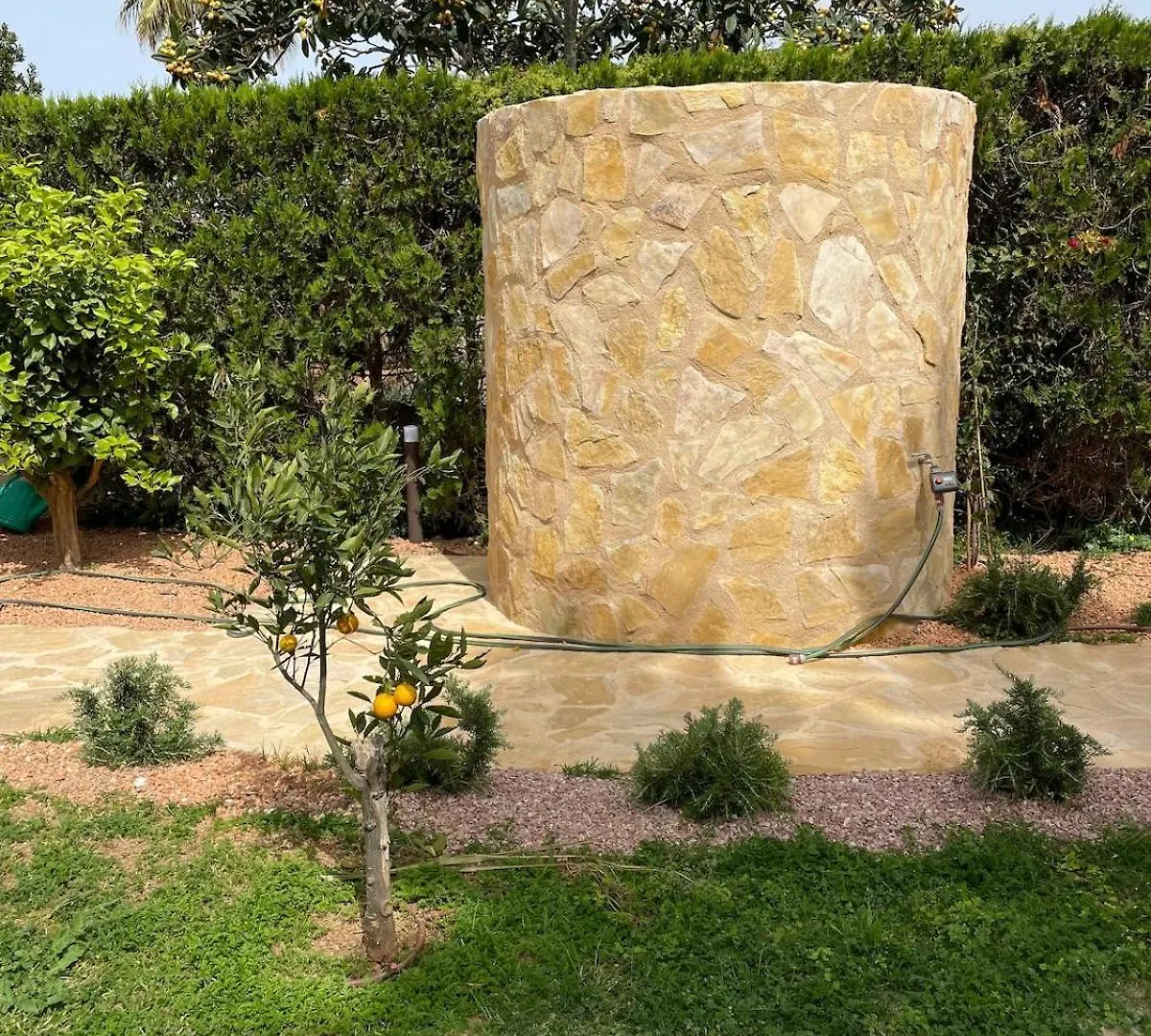 Schoenes Ferienhaus Caesar Mit Grossem Pool Und Garten Urbanicacion ses palmeres